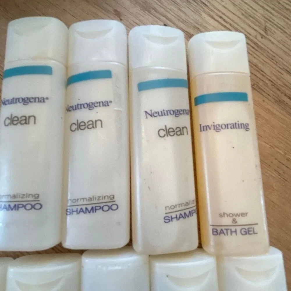 NEW set of 9 normalizing shampoo, normalizing conditioner shower and bath gel Tr